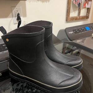 Bogs Men’s Digger Mid, Black Waterproof Boots